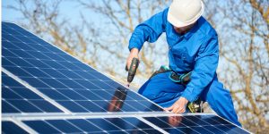 Installation Maintenance Panneaux Solaires Photovoltaïques à Blavozy